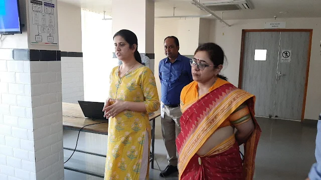 Dr Gujjeet Kaur during health discussion